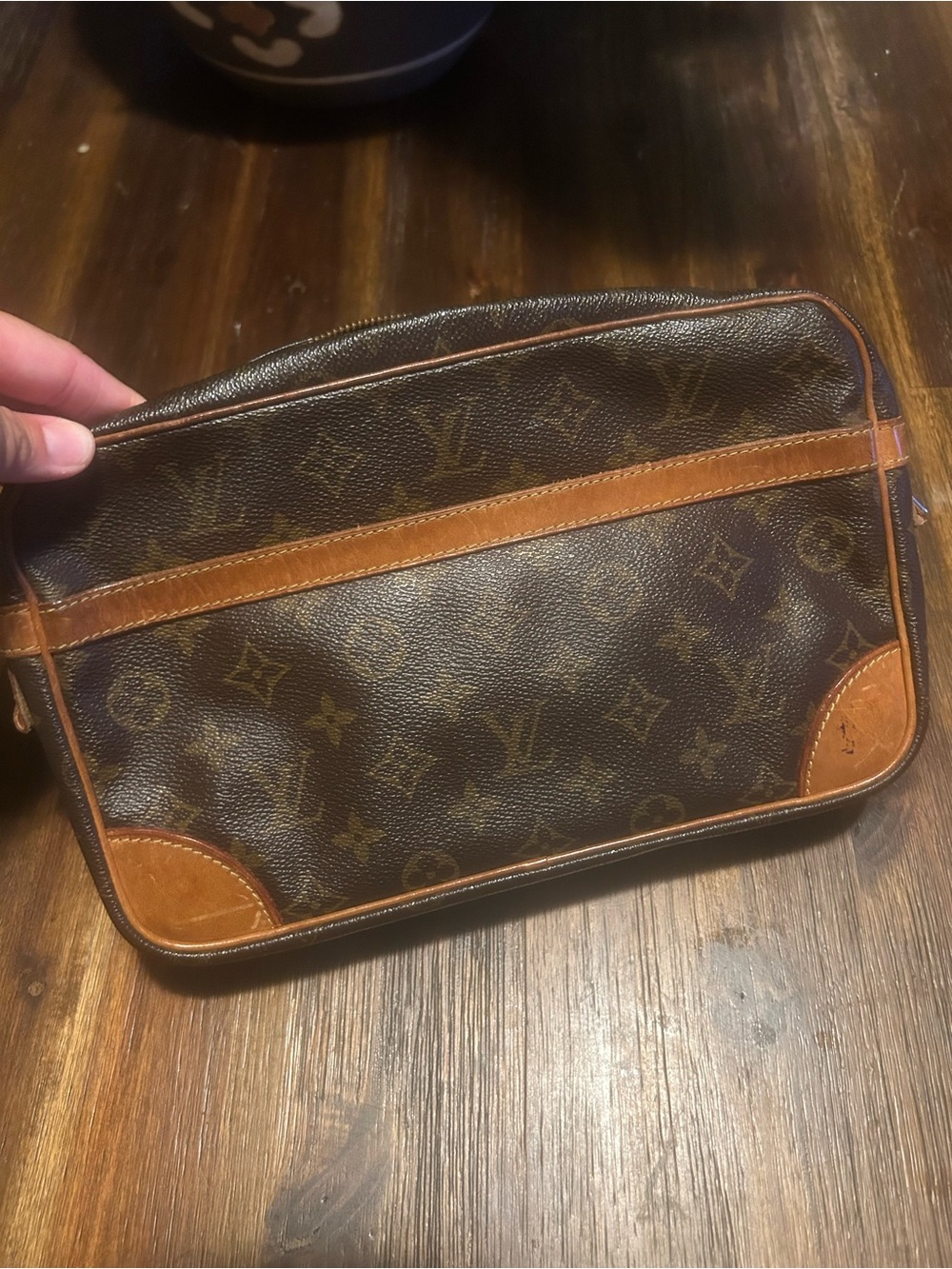 Louis Vuitton Brown Monogram Canvas Toiletry Case with Tan Trim - Picture 8 of 8